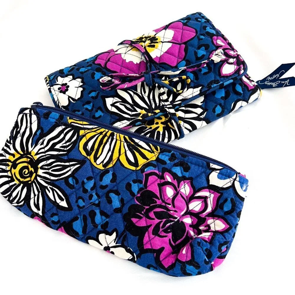 Vera Bradley All Wrapped Up Jewelry Organizer Travel Roll and Padded zip case
